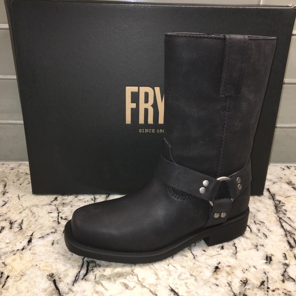 **FRYE/frye & co. KIDS/TWEEN HARNESS BOOT SALE** - Picture 2 of 6